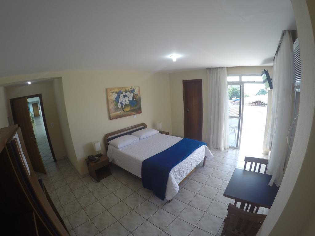 Hotel Marlin Azul Iriri Exterior photo